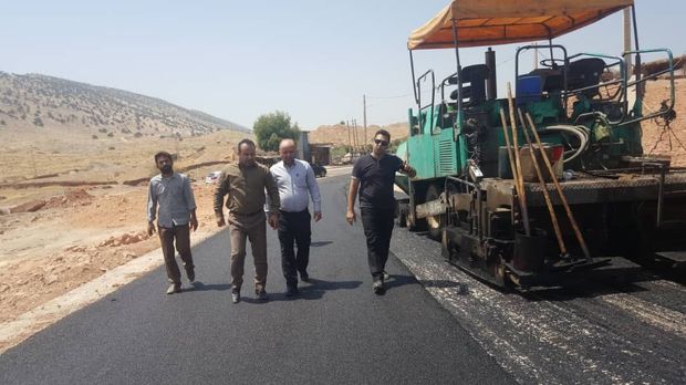 معابر هشت روستای اندیکا آسفالت شد