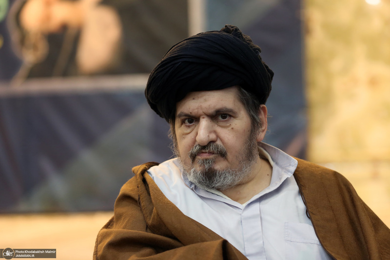 مراسم بیست‌و‌نهمین سالگرد ارتحال حاج سید احمد خمینی و بزرگداشت آیت‌الله بجنوردی در حرم امام