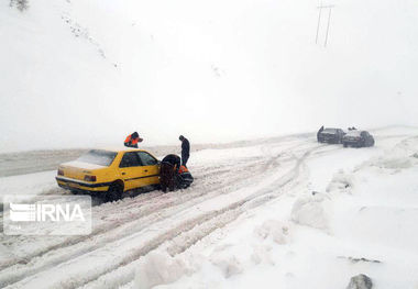 تردد در محورهای ارتباطی لرستان با زنجیر چرخ امکان پذیر است