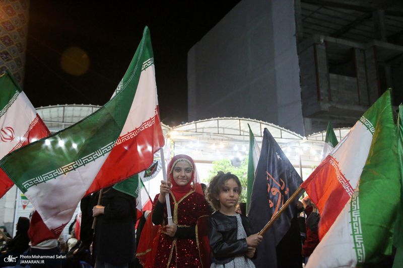 اجتماع عشایر فسا در حمایت از رزمندگان جبهه ی مقابله با دشمن آمریکایی - صهیونی