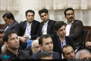 دیدار دبیر کل و اعضای حزب مردم سالاری با سید حسن خمینی 