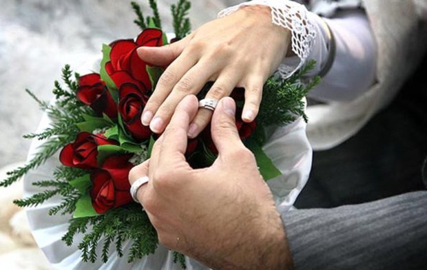 خانواده‌های مهریزی زمینه ازدواج آسان جوانان را فراهم کنند