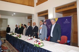 حضور وزیر کار در بیت تاریخی امام در خمین