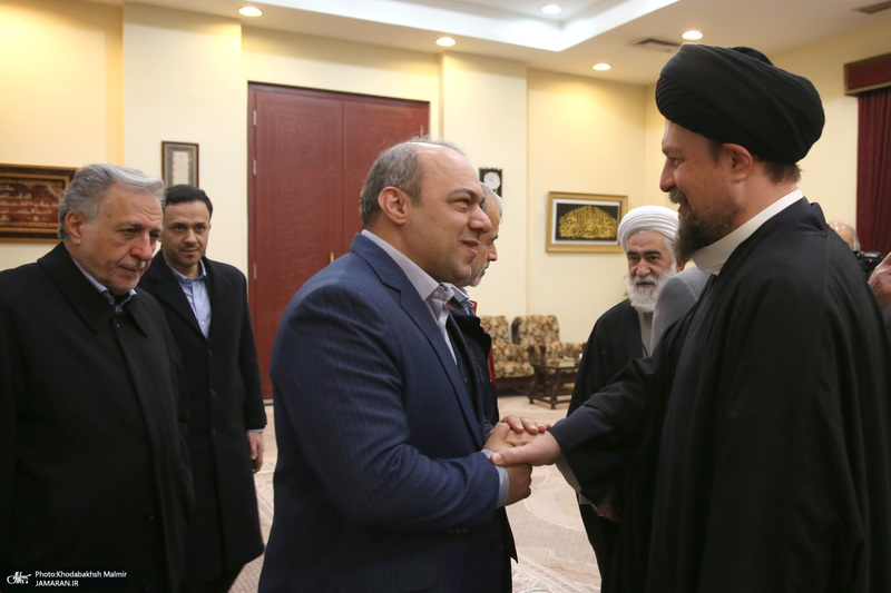 دیداررئیس و جمعی از کارکنان بنیاد مستضعفان با سید حسن خمینی