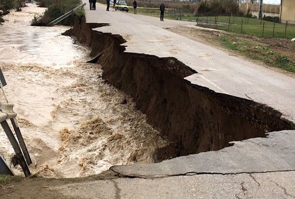 تردد در 94روستای چهاردانگه جریان دارد  2 روستای باقیمانده به زودی بازگشایی می شود