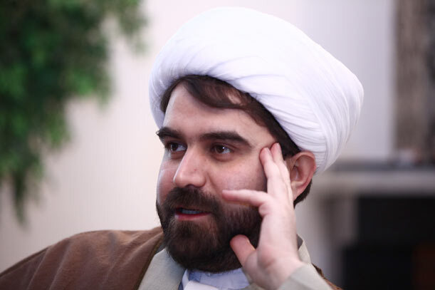 تکذیب راه اندازی شبکه تلویزیونی توسط نوه امام