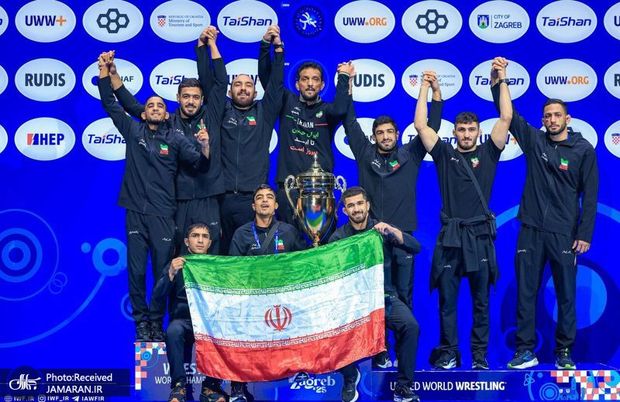 صحبت های کشتی گیران ایران در بازگشت به کشور بعد از قهرمانی در دنیا