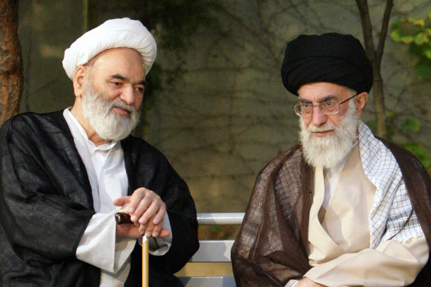 پیام تسلیت حضرت آیت الله خامنه ای در پی ارتحال آیت الله خوشوقت