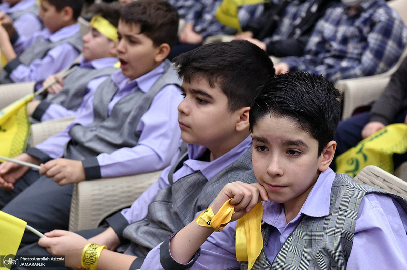 مراسم تجلیل از دانش آموزان برگزیده فرهنگی، هنری و قرآن، عترت و نماز منطقه 19