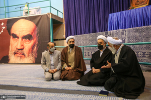 مراسم تشییع حجت الاسلام و المسلمین علی اصغر سعادتی در حسینیه جماران