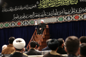 پنجمین شب مراسم عزاداری حضرت فاطمه‌ زهرا (س) در حسینیه امام خمینی