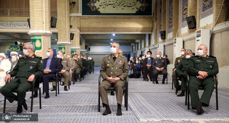 دیدار میهمانان کنفرانس وحدت اسلامى‌ و جمعی از مسئولان نظام با رهبر معظم انقلاب