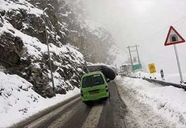 مسیر جاده هراز باز شد  تردد عادی خودروها در مسیر فیروزکوه