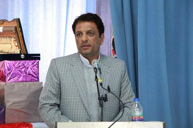 آموزش و پرورش محل تاخت و تاز اقدامات سیاسی نیست