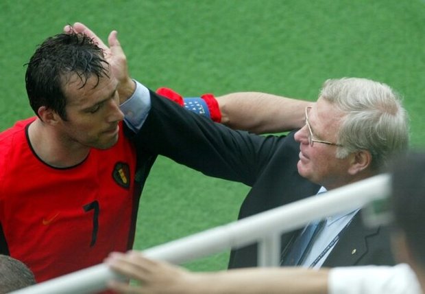 سرمربی ویلموتس درگذشت
