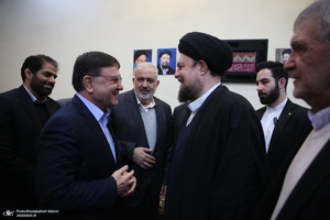 دیدار وزیر و مدیران ارشد وزارت نیرو با سید حسن خمینی
