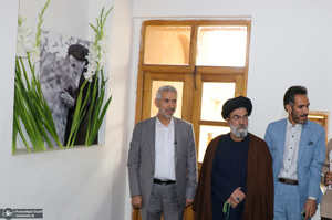 ادای احترام جامعه کارگری به مقام شامخ بنیانگذار جمهوری اسلامی ایران در خمین