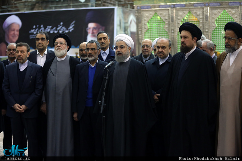 تجدید میثاق رئیس جمهور و اعضای هیئت دولت با آرمان های حضرت امام(س) 