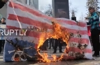 آتش زدن پرچم آمریکا