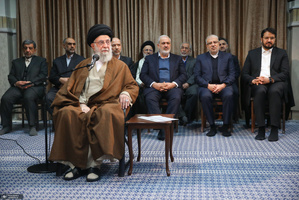 بازدید رهبر معظم انقلاب از نمایشگاه توانمندی‌های تولید داخلی