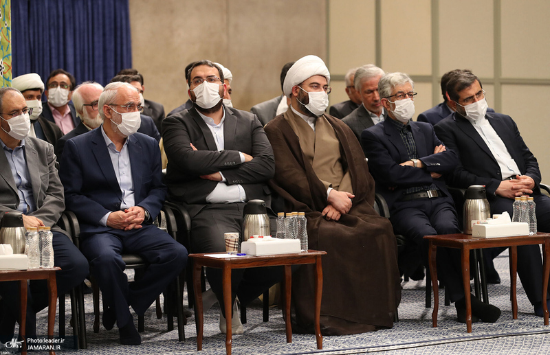 دیدار شاعران و اساتید ادبیات فارسی با رهبر معظم انقلاب