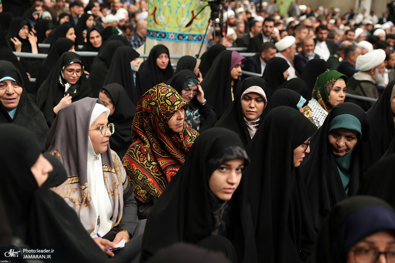 دیدار مسئولان نظام، سفرای کشور‌های اسلامی و مهمانان کنفرانس وحدت با رهبر انقلاب