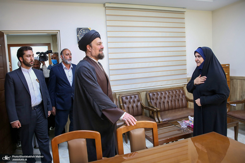 بازدید سید حسن خمینی از موسسه تنظیم و نشر آثار امام خمینی (س)