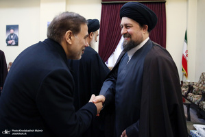 حاشیه های تجدید میثاق رئیس قوه قضائیه و مسئولان عالی قضایی با آرمان‌های امام خمینی(س)