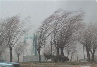 سرعت وزش باد در زنجان شدیدتر می‌شود