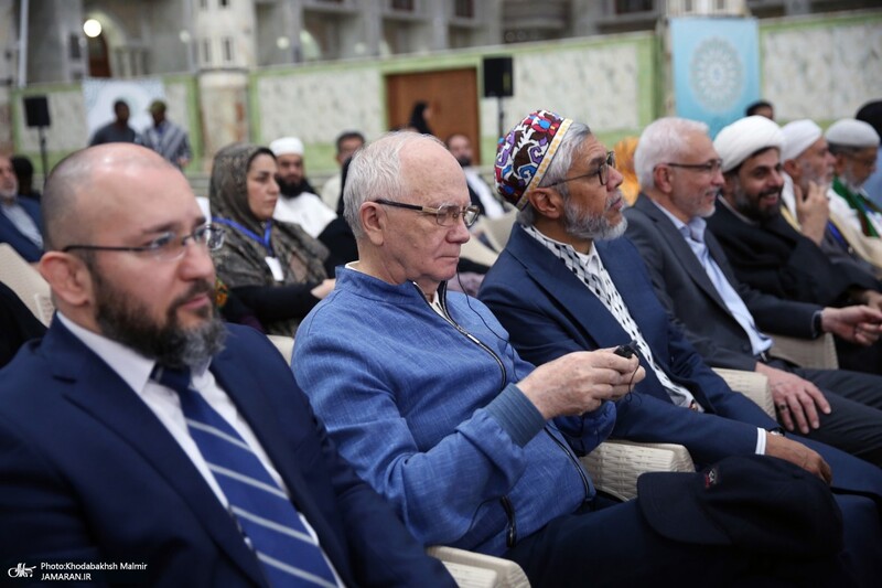 تجدید میثاق مهمانان سی و نهمین اجلاس وحدت اسلامی با آرمان‌های امام خمینی(س) -2