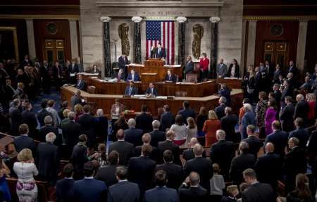 ورود کنگره آمریکا به پرونده تبانی احتمالی نزدیکان ترامپ با روسیه