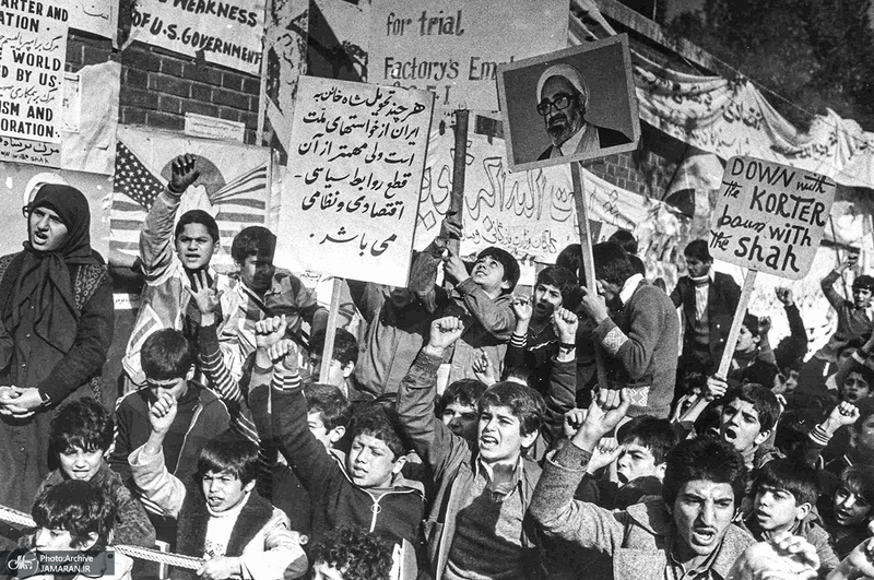 تصاویری کمتر دیده شده از تسخیر لانه جاسوسی
