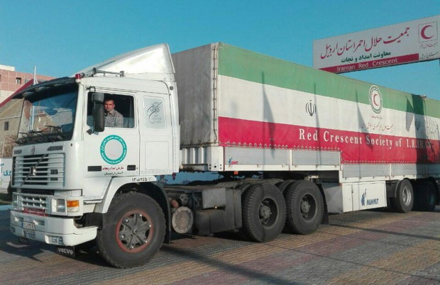 ارسال 400 تخته چادر از اردبیل به زلزله زدگان کرمانشاه