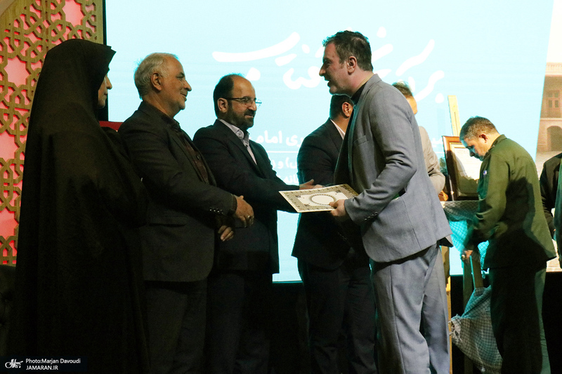 مراسم گرامیداشت خانواده معظم شهدا و ترویج فرهنگ ایثار و شهادت در خمین