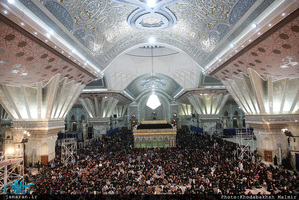 مراسم احیاء شب بیست و یکم ماه مبارک رمضان درحرم مطهر امام خمینی (س) 