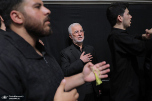 مراسم عزاداری شب شهادت حضرت زهرا (س) در حسینیه امام خمینی(ره)