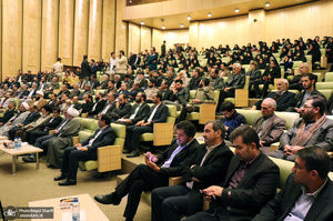 بازدید وزیر ارشاد از بیت و زادگاه حضرت امام در خمین