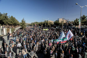 تجمع و راهپیمایی مردمی در اعتراض به آشوب های اخیر در استان ها 