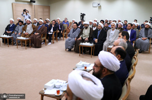 دیدار مسئولان دفتر تبلیغات اسلامی حوزه علمیه قم با رهبر معظم انقلاب اسلامی