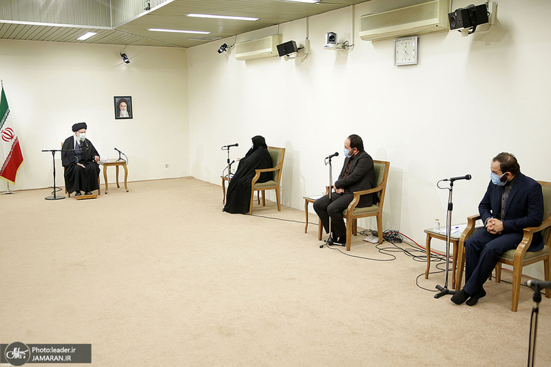 دیدار خانواده شهید فخری‌زاده با رهبر معظم انقلاب