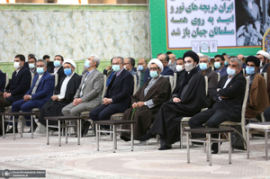 تجدید میثاق رئیس مجلس شورای اسلامی و نمایندگان با آرمان های حضرت امام (س)