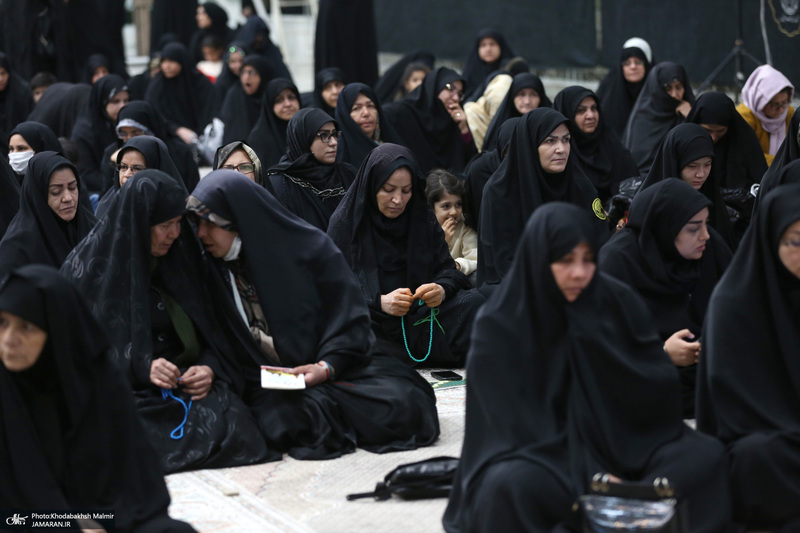 مراسم عزاداری شب شهادت حضرت زهرا(س) در حرم امام خمینی(ره) برگزار شد