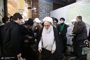 حضور مراجع و علما در مسجد امام حسن عسکری(ع) در پی ارتحال آیت الله العظمی صافی(ره)