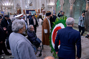 تجدید میثاق رئیس و مدیران ارشد بنیاد شهید و امور ایثارگران با آرمان‌های امام خمینی (س)