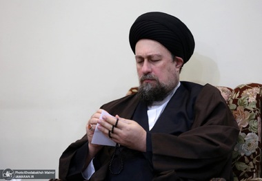 Seyyed Hassan Khomeini issues condolence message on passing of Ayatollah al-Sistani's wife