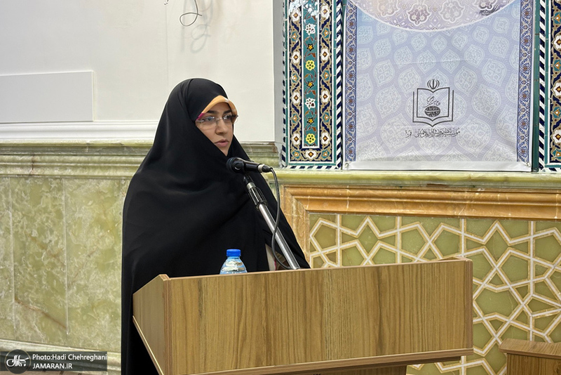محفل ادبی پروانه ها در مجتمع فرهنگی هنری یادگار امام (ره) قم