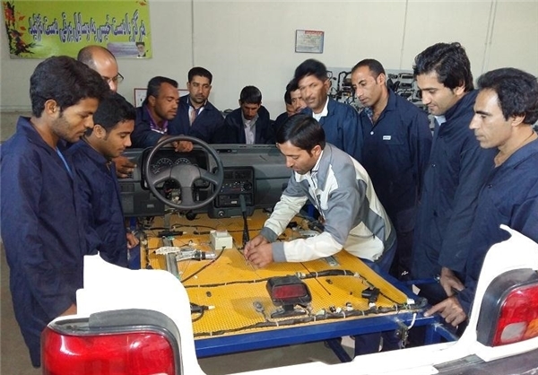 آموزش مهارتهای فنی و حرفه ای 996هزار نفر ساعت در موسسات غیردولتی زنجان
