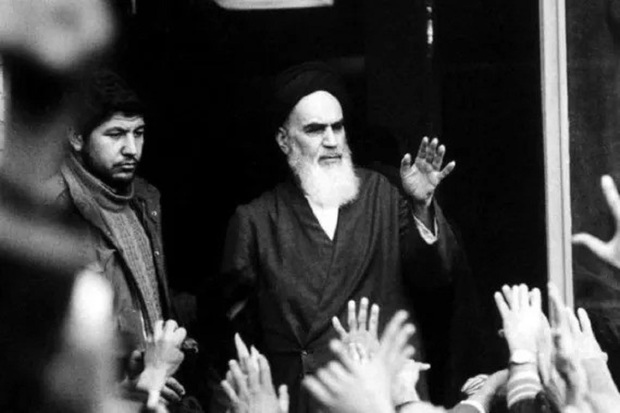 Imam Khomeini’s inspiring and stimulating speeches transformed people