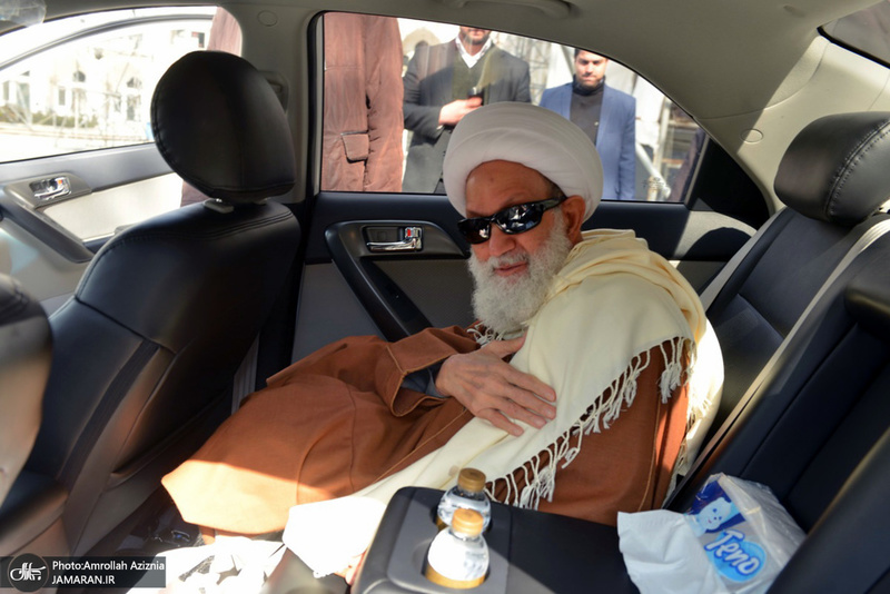 حضور شیخ عیسی قاسم رهبر شیعیان بحرین در حرم مطهر امام خمینی(س)