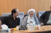 نشست هم‌اندیشی مؤسسه تنظیم و نشر آثار امام خمینی(س) قم با نویسندگان عرصه کودک و نوجوان